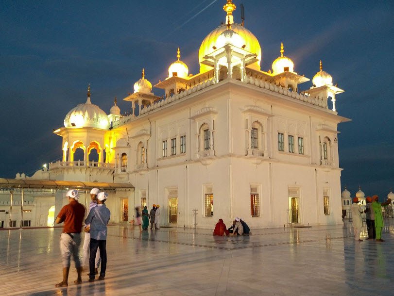 Takhat Sri Kesgarh Sahib, India